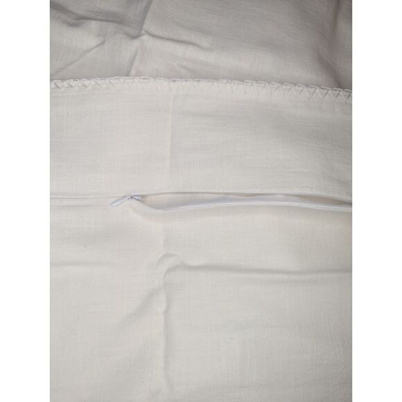 🛏️ Foindtower Ivory Chenille Pillow Covers 20x20 Set of 2 - Picture 4 of 7